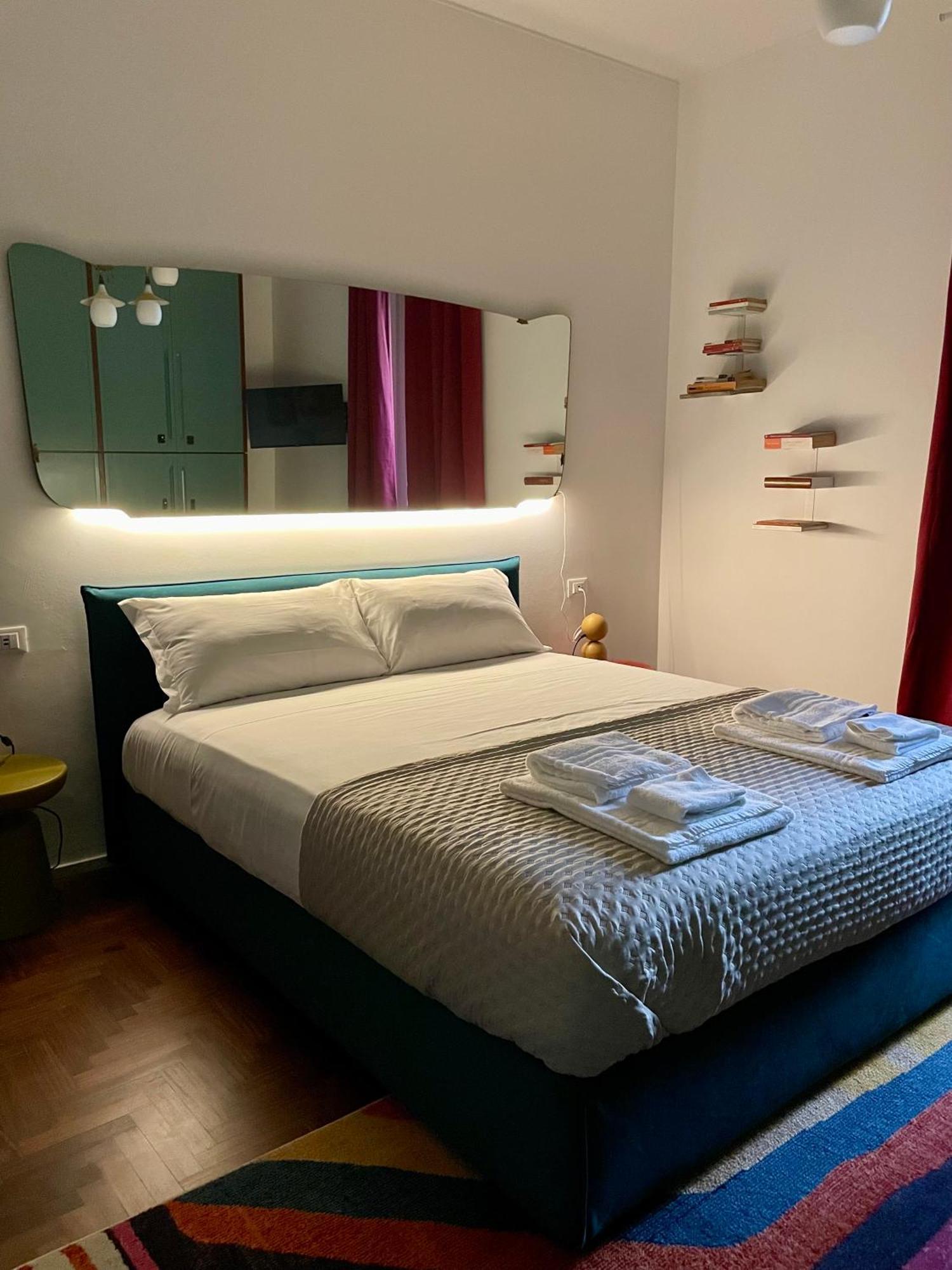 149 Borgo Ticino Suite Attico Di Lusso Con Terrazzo E Parking Privato Pavia Kültér fotó